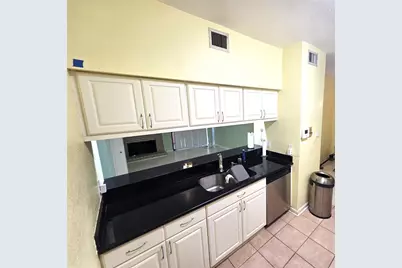 8100 Cambridge Street #9, Houston, TX 77054 - Photo 2