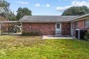 2206 Cedar Creek Dr, Baytown, TX 77520 - Photo 30