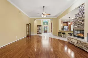 190 Golden Autumn Pl, The Woodlands, TX 77384 - Photo 4