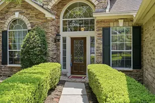 190 Golden Autumn Pl, The Woodlands, TX 77384 - Photo 2