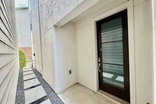 1254 N Post Oak Rd, Houston, TX 77055 - Photo 2