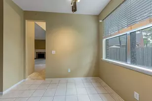 147 S Winterport Cir, The Woodlands, TX 77382 - Photo 14