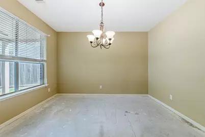 147 S Winterport Circle, The Woodlands, TX 77382 - Photo 12