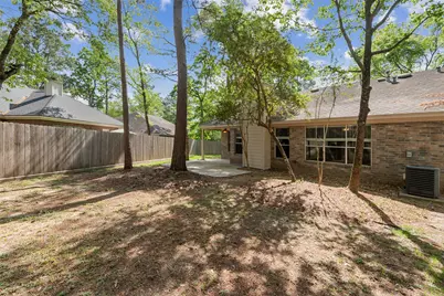 147 S Winterport Circle, The Woodlands, TX 77382 - Photo 6