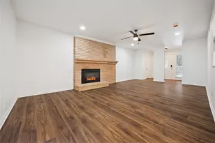 705 Harold St, Houston, TX 77006 - Photo 2