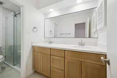 705 Harold Street #1, Houston, TX 77006 - Photo 6