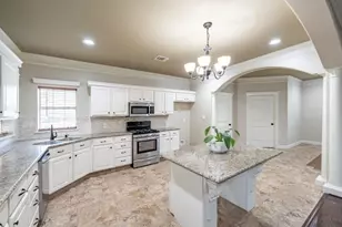 11955 Silver Leaf Ct, Conroe, TX 77385 - Photo 14