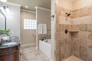 11955 Silver Leaf Ct, Conroe, TX 77385 - Photo 20