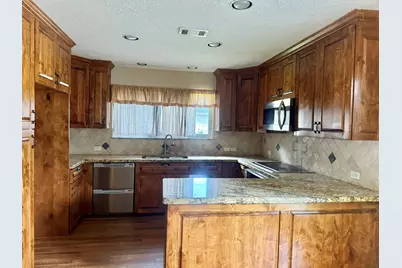 10107 Hollow Canyon Drive, Sugar Land, TX 77498 - Photo 10