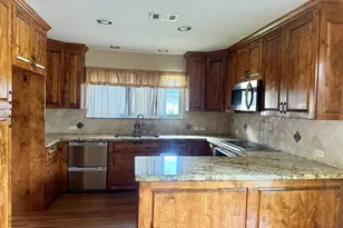 10107 Hollow Canyon Dr, Sugar Land, TX 77498 - Photo 10