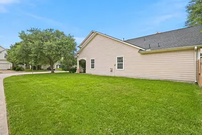 3219 Sapphire Star Drive, Houston, TX 77082 - Photo 6