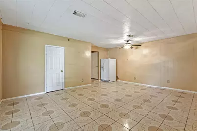 2817 Lancaster Lane, Pasadena, TX 77506 - Photo 2