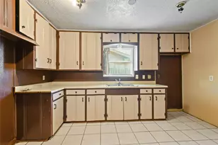 2817 Lancaster Ln, Pasadena, TX 77506 - Photo 6