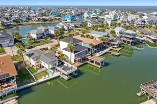 16623 Jamaica Cove Rd, Jamaica Beach, TX 77554 - Photo 2