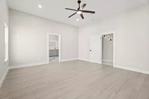 16623 Jamaica Cove Rd, Jamaica Beach, TX 77554 - Photo 12