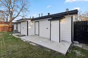 901 S 7th St, Baytown, TX 77520 - Photo 34