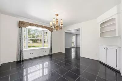 1918 Thousand Pines Drive, Kingwood, TX 77339 - Photo 12