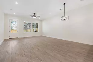 13427 Sea Island Dr, Montgomery, TX 77356 - Photo 14