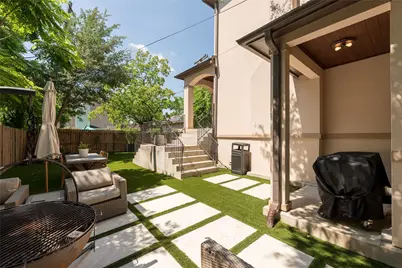 8011 Serenity Court, Houston, TX 77025 - Photo 32