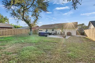 2606 Pine St, Galveston, TX 77551 - Photo 28