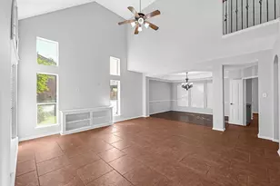 19010 Canyon Star Ct, Tomball, TX 77377 - Photo 2