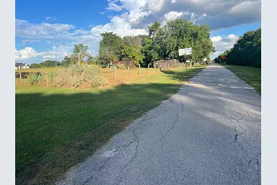 400 6th Street, San Felipe, TX 77473 - Photo 2