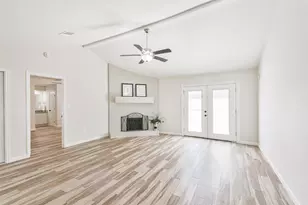 5104 Apple Springs Dr, Pearland, TX 77584 - Photo 4