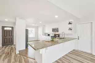 5104 Apple Springs Dr, Pearland, TX 77584 - Photo 6