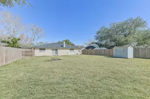 5104 Apple Springs Dr, Pearland, TX 77584 - Photo 14