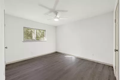 7 S Cypress Pine Drive, Spring, TX 77381 - Photo 12