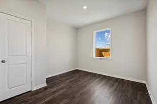 25530 Blooming Hazel Dr, Cleveland, TX 77328 - Photo 10