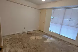 781 Country Pl Dr, Houston, TX 77079 - Photo 22