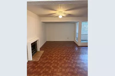 781 Country Place Drive #1085, Houston, TX 77079 - Photo 18