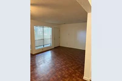 781 Country Place Drive #1085, Houston, TX 77079 - Photo 2