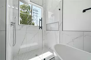 1609 Luzon St, Houston, TX 77009 - Photo 14