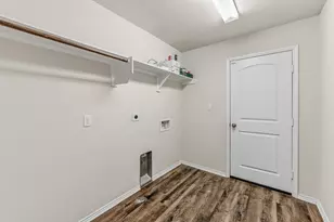 210 Doe Run Dr, Huntsville, TX 77320 - Photo 26