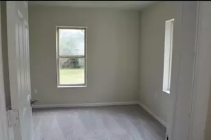 4706 Sayers St, Houston, TX 77026 - Photo 6