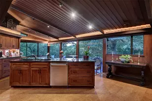 8 Tiel Way, Houston, TX 77019 - Photo 10