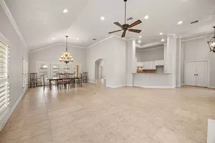 1220 Travis St, Columbus, TX 78934 - Photo 10