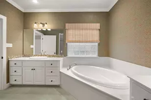 1220 Travis St, Columbus, TX 78934 - Photo 22