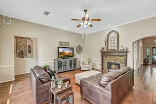 906 High Ridge Cir, Friendswood, TX 77546 - Photo 16