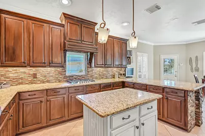906 High Ridge Circle, Friendswood, TX 77546 - Photo 12