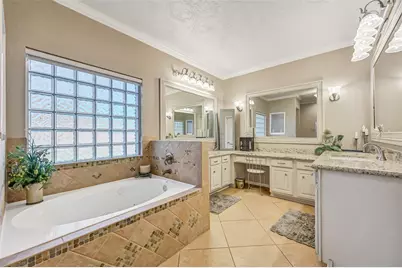 906 High Ridge Circle, Friendswood, TX 77546 - Photo 20