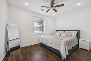 5116 Creekmont Dr, Houston, TX 77091 - Photo 24