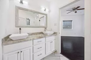 5116 Creekmont Dr, Houston, TX 77091 - Photo 20