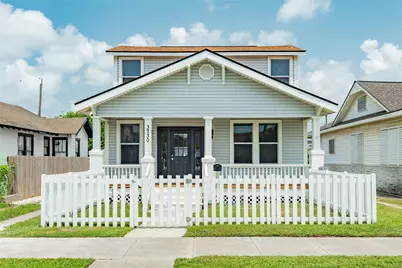 3730 Avenue T, Galveston, TX 77550 - Photo 1