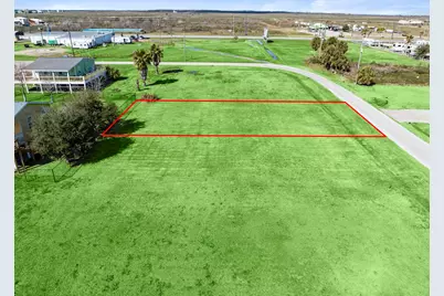 979 Wommack, Crystal Beach, TX 77650 - Photo 10