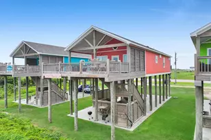 1706 Hwy 87, Gilchrist, TX 77617 - Photo 10