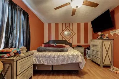 4008 Colvin Street, Houston, TX 77013 - Photo 8