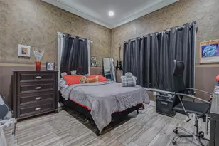 4008 Colvin St, Houston, TX 77013 - Photo 4